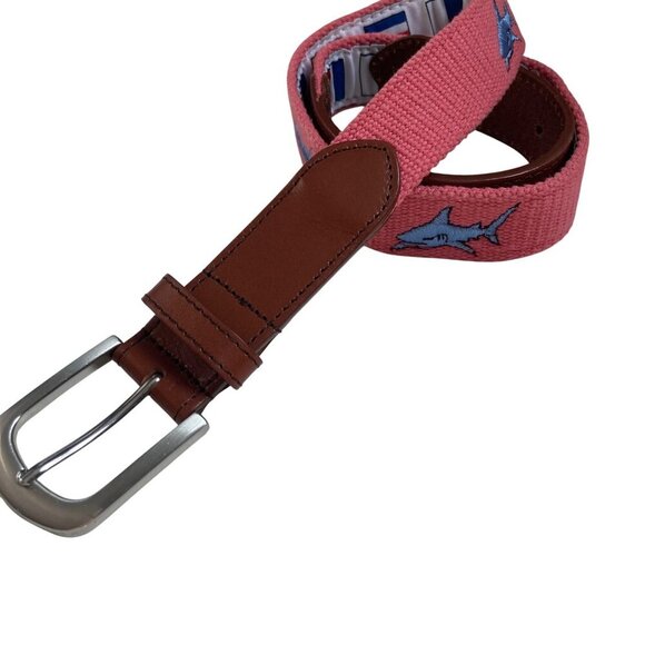 Embroidered Shark Belt Mens 32 Canvas Leather Nantucket Red Preppy Old Money - Picture 3 of 7